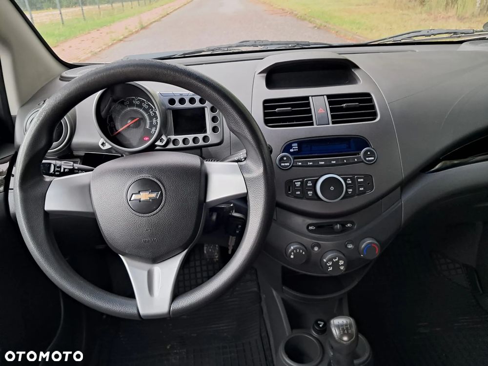 Chevrolet Spark - 10