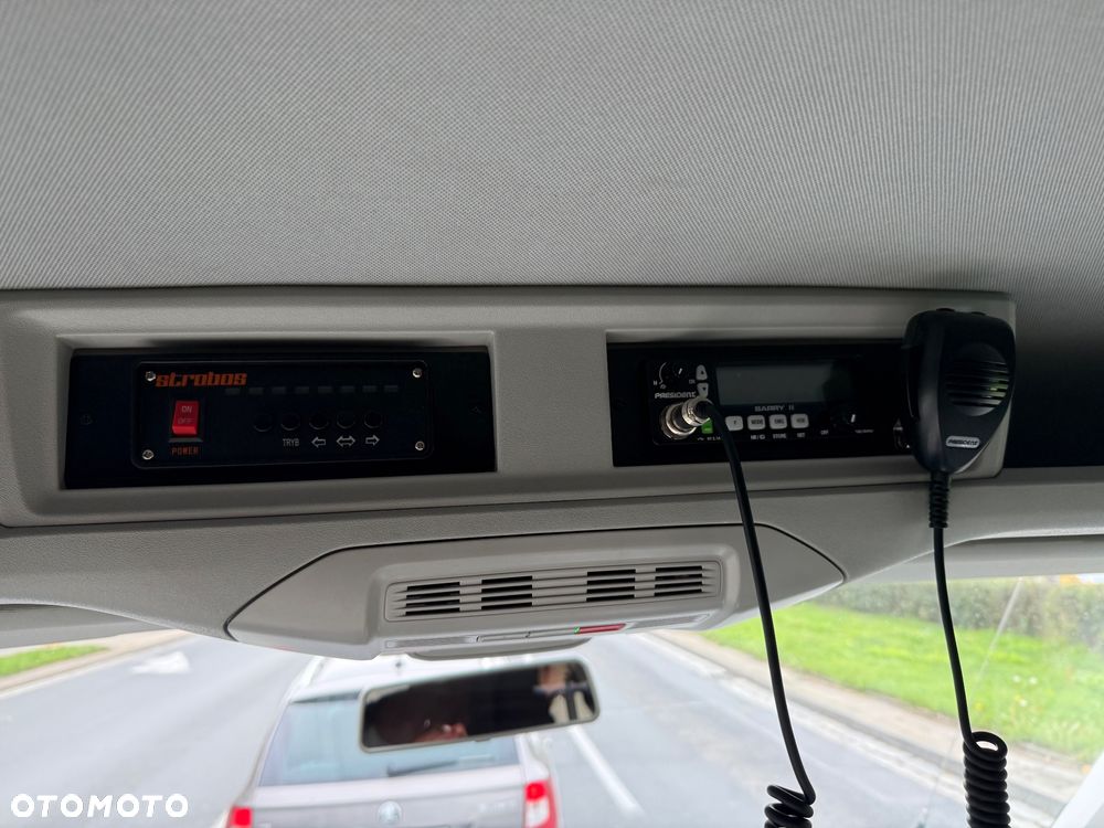 Volkswagen Crafter 2.0 TDI 177KM DSG Laweta Jegger Sypialnia Webasto LED - 22
