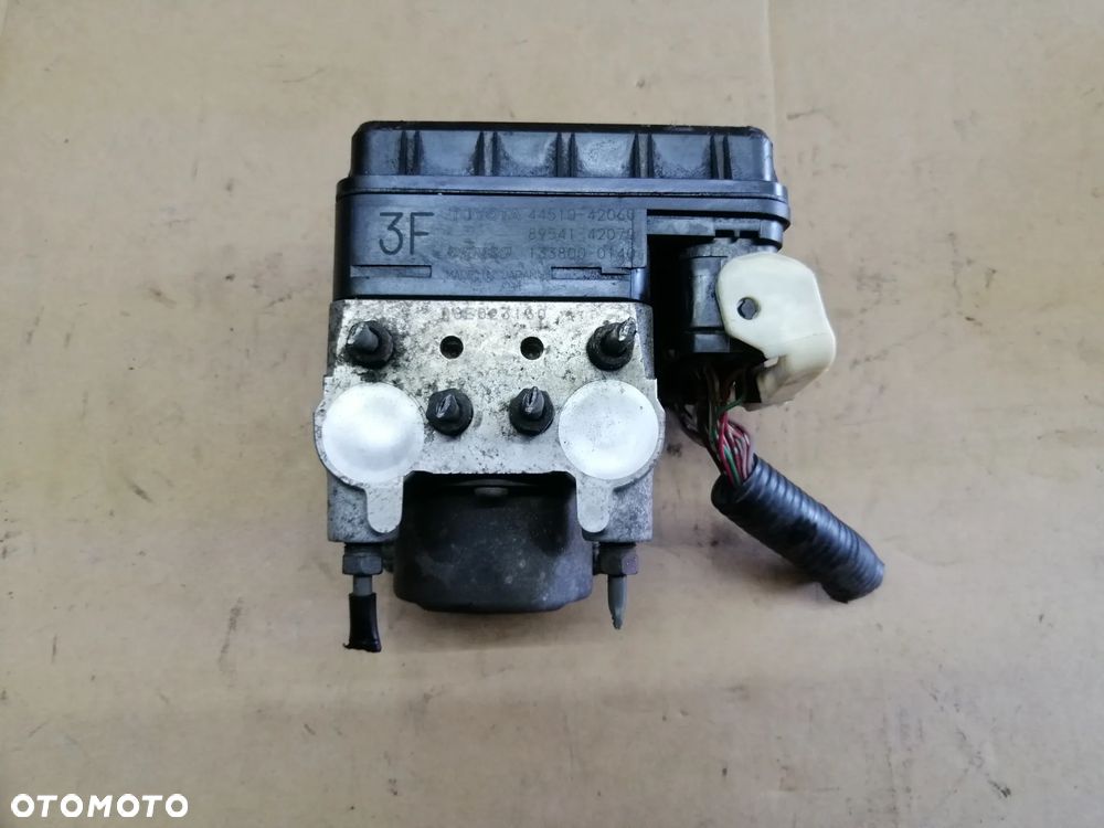 Toyota Rav 4 II pompa sterownik ABS 44510-42060 133800-0140 plus wtyczka z wiązką - 4