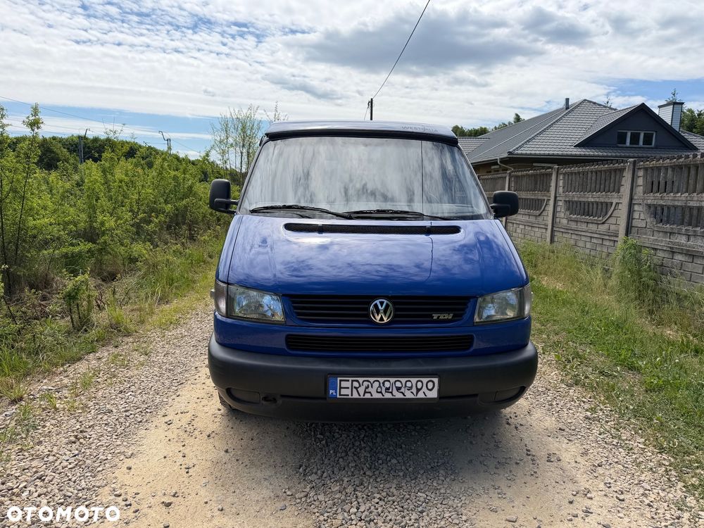Volkswagen Multivan - 4