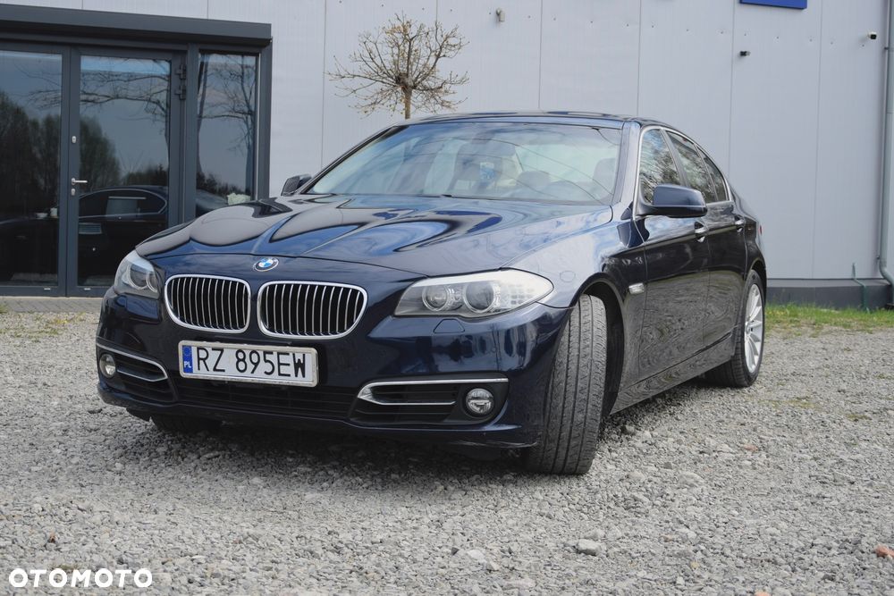 BMW Seria 5 535i Luxury Line - 9