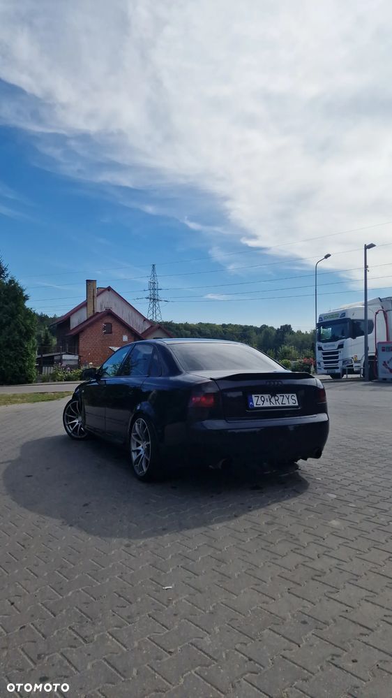Audi A4 Avant - 12
