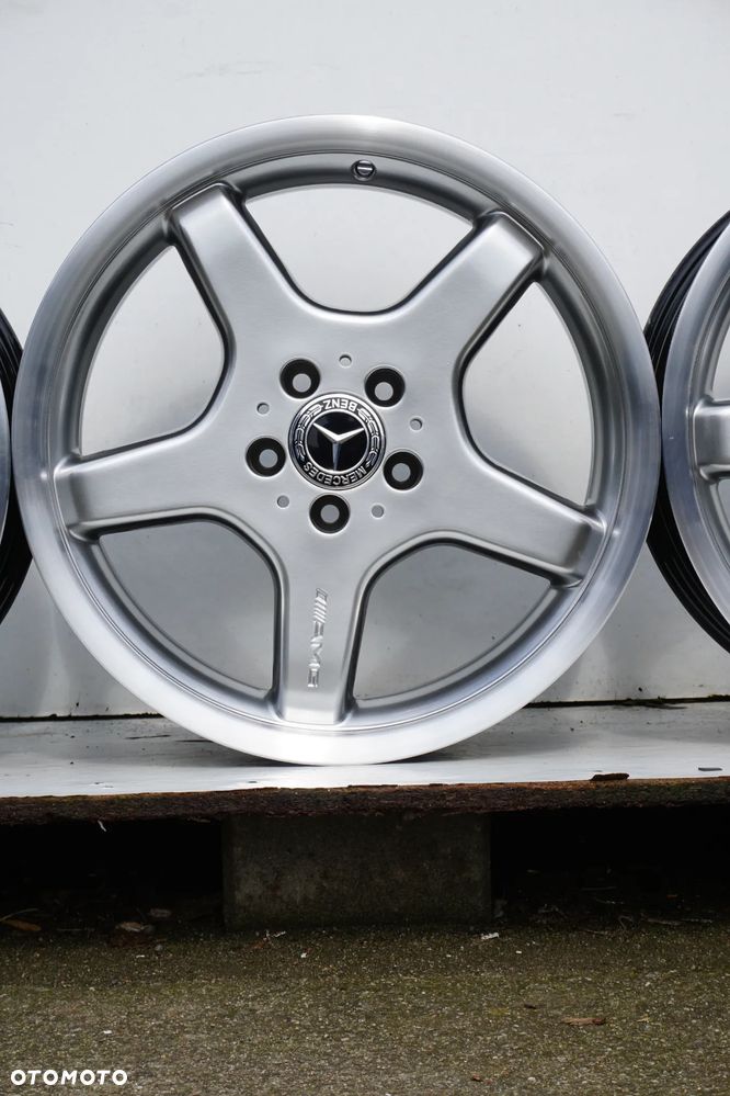 Mercedes W211 EQC 5x112 18 8J et30 9J et39 - 10