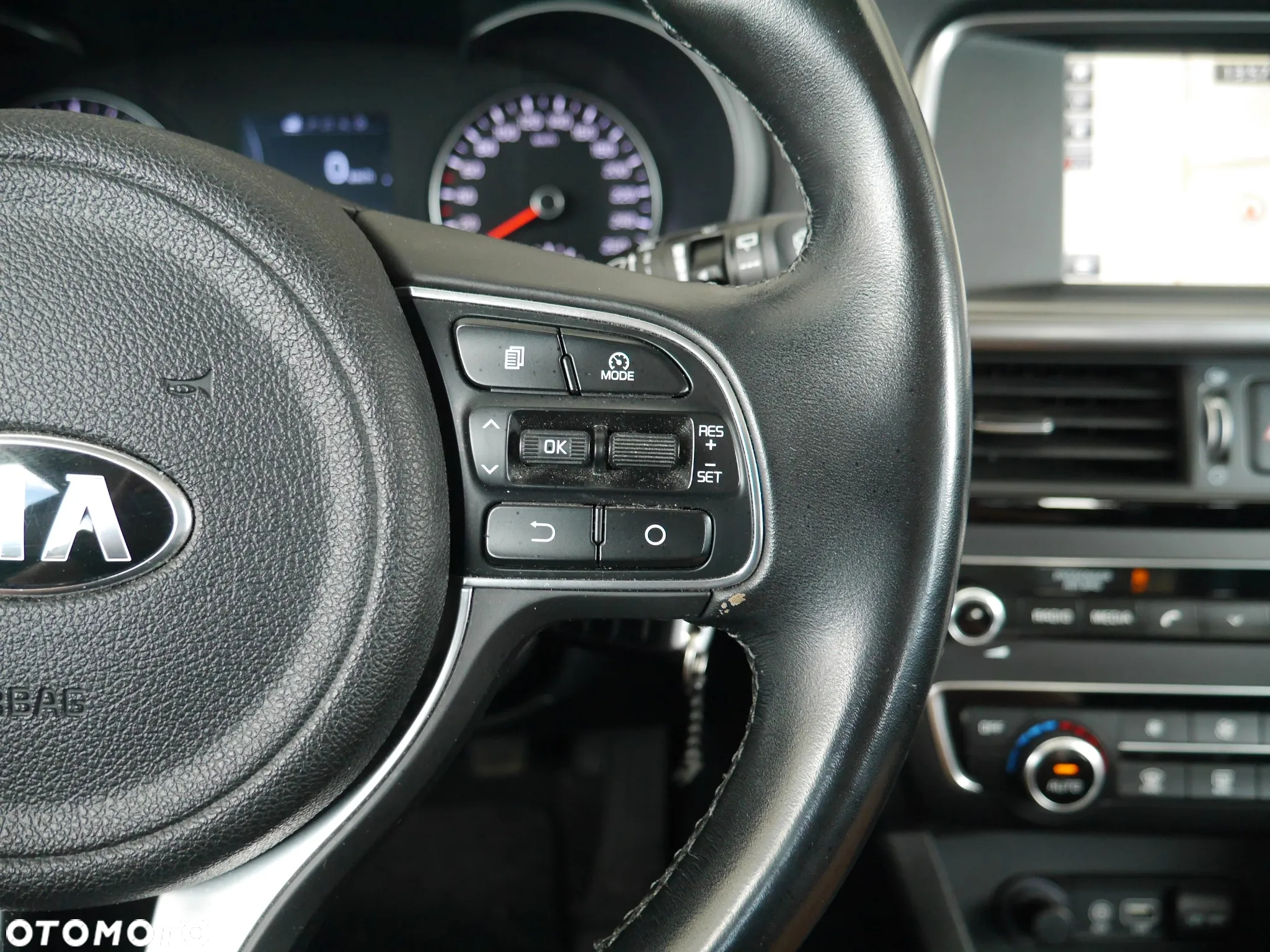 Kia Optima 1.7 CRDI M - 14