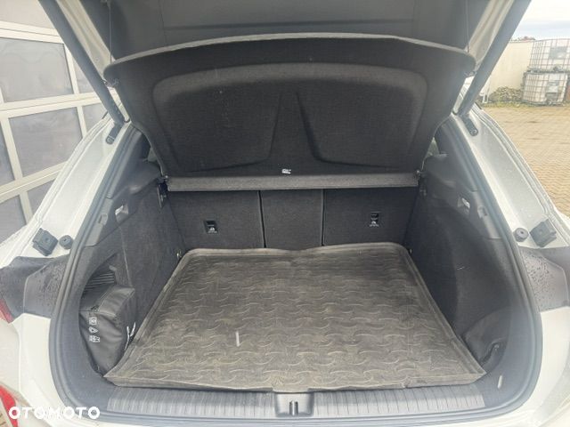 Cupra Terramar 1.5 e-Hybrid DSG VZ - 17