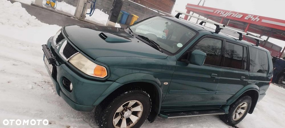 Mitsubishi Pajero Sport 2.5 TD Classic - 2