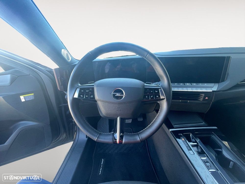 Opel Astra 1.2 T GS Aut. - 12