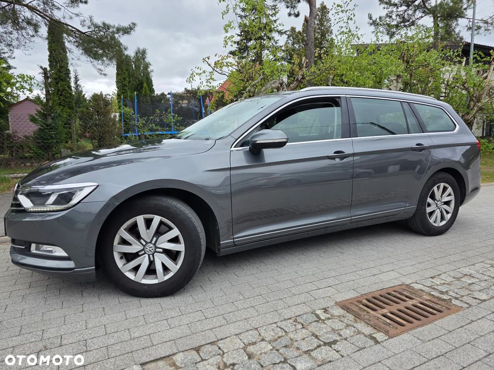 Volkswagen Passat 1.6 TDI (BlueMotion Technology) DSG Comfortline - 8