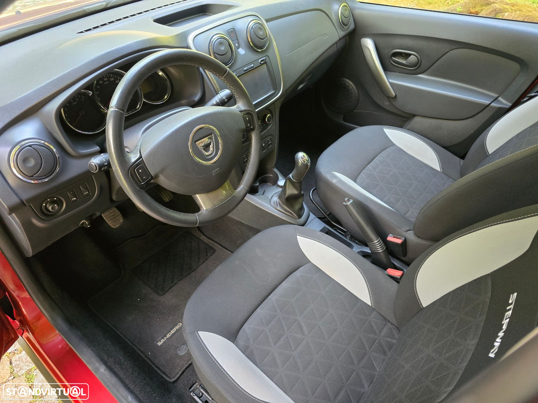 Dacia Sandero 0.9 TCe Comfort - 22