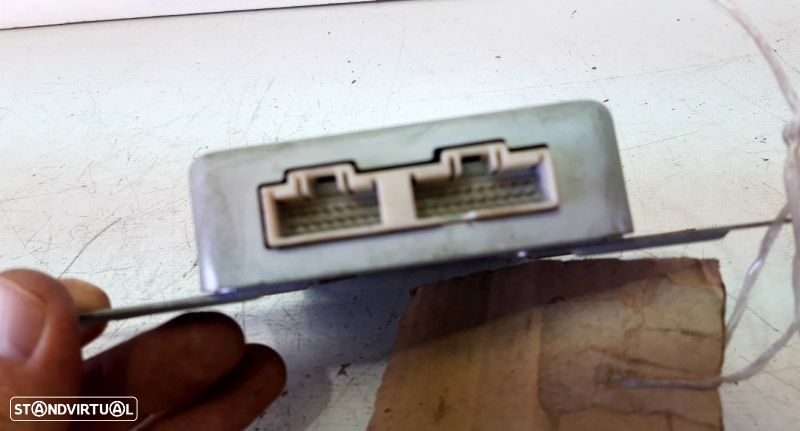 Centralina Airbag Kia Carnival I (Up) - 3