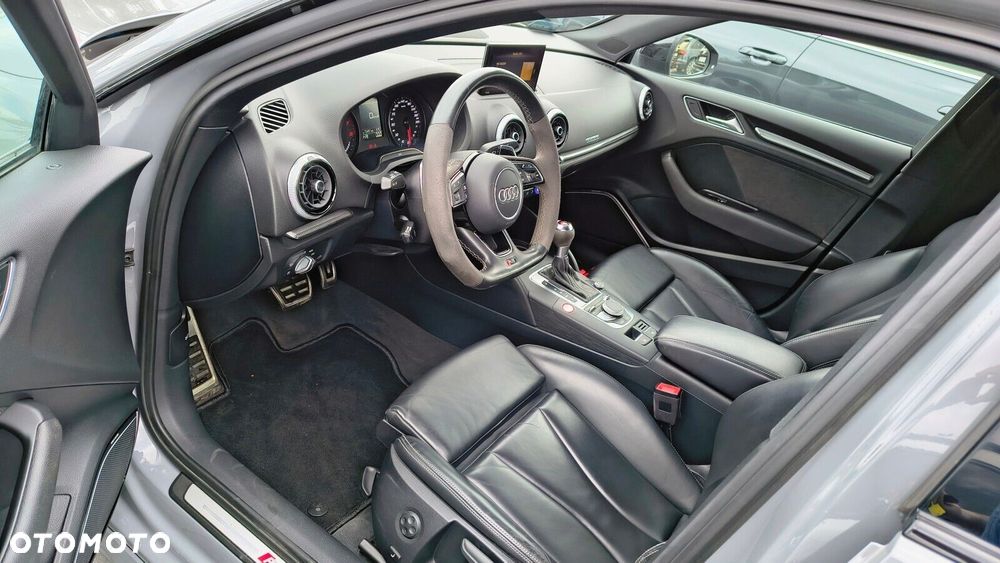 Audi RS3 Sportback - 10