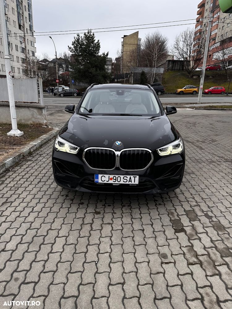 BMW X1 xDrive20d Aut. Sport Line - 2