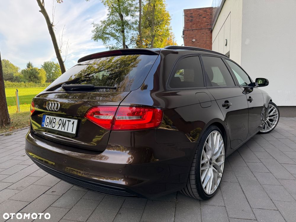 Audi A4 Avant 2.0 TDI DPF S line Sportpaket - 3