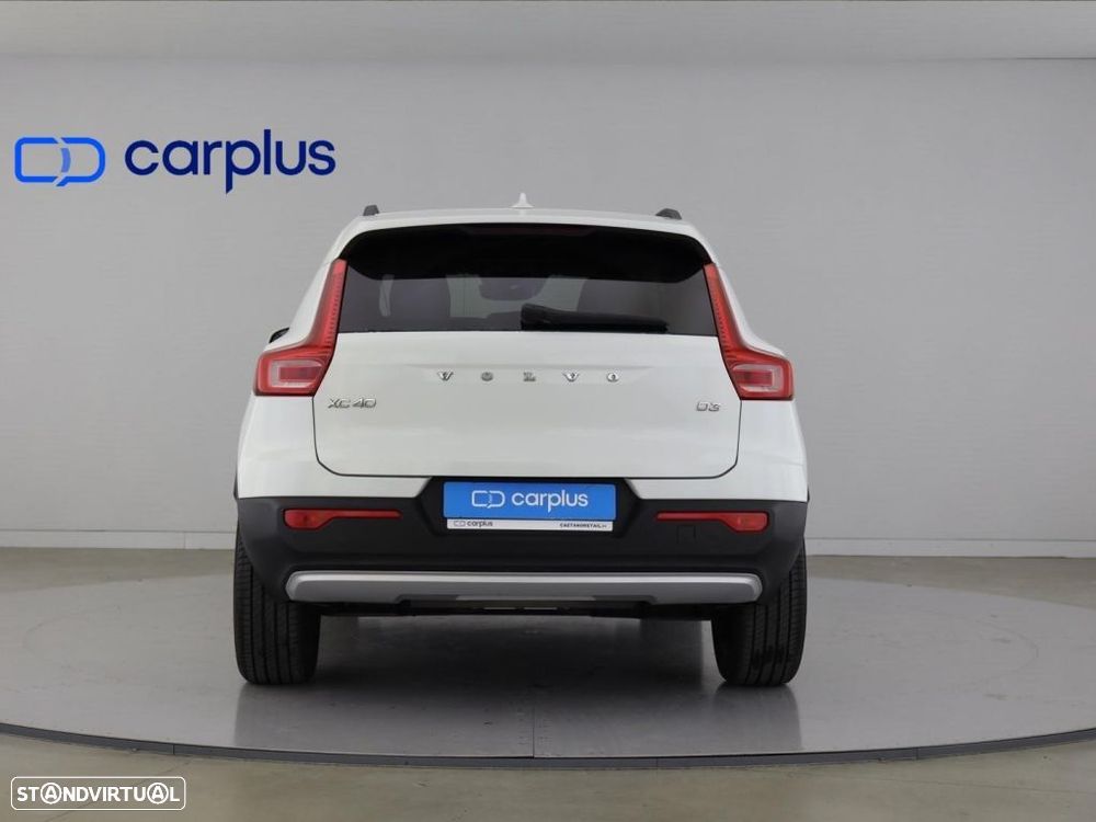 Volvo XC 40 2.0 D3 Momentum Plus Geartronic - 6