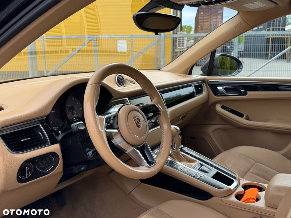 Porsche Macan S - 6