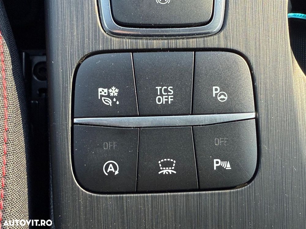 Ford Focus - 13