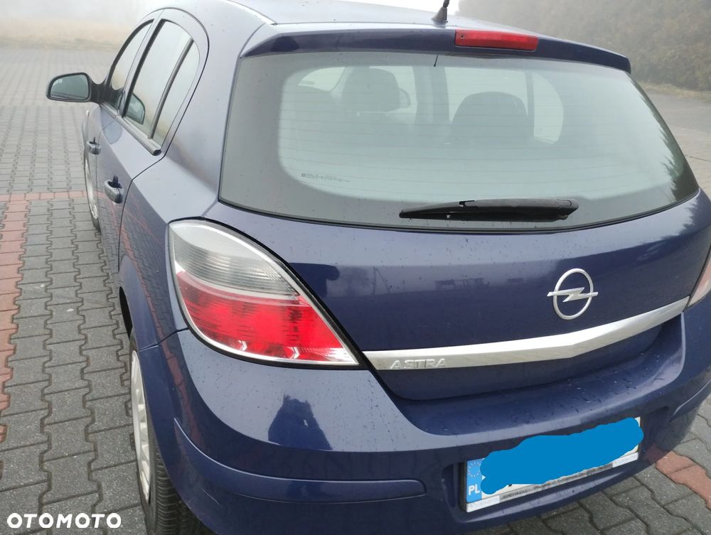 Opel Astra 1.6 - 12