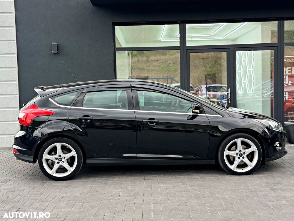Ford Focus 2.0 TDCI DPF Titanium - 3
