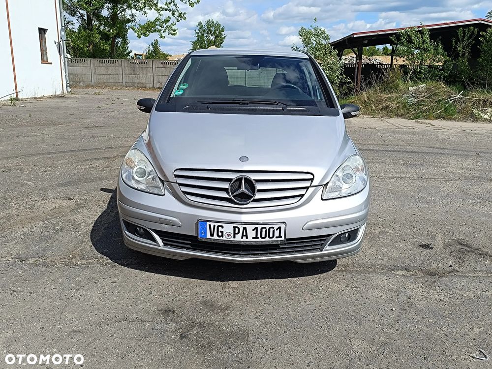 Mercedes-Benz Klasa B 180 CDI DPF - 2