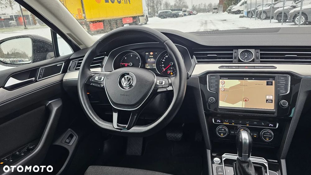 Volkswagen Passat Variant 2.0 TDI BMT Comfortline DSG - 11