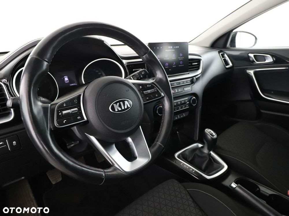 Kia Ceed 1.4 T-GDI OPF Vision - 15