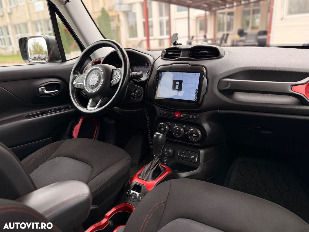 Jeep Renegade 2.0 M-Jet 4x4 AT Trailhawk - 10