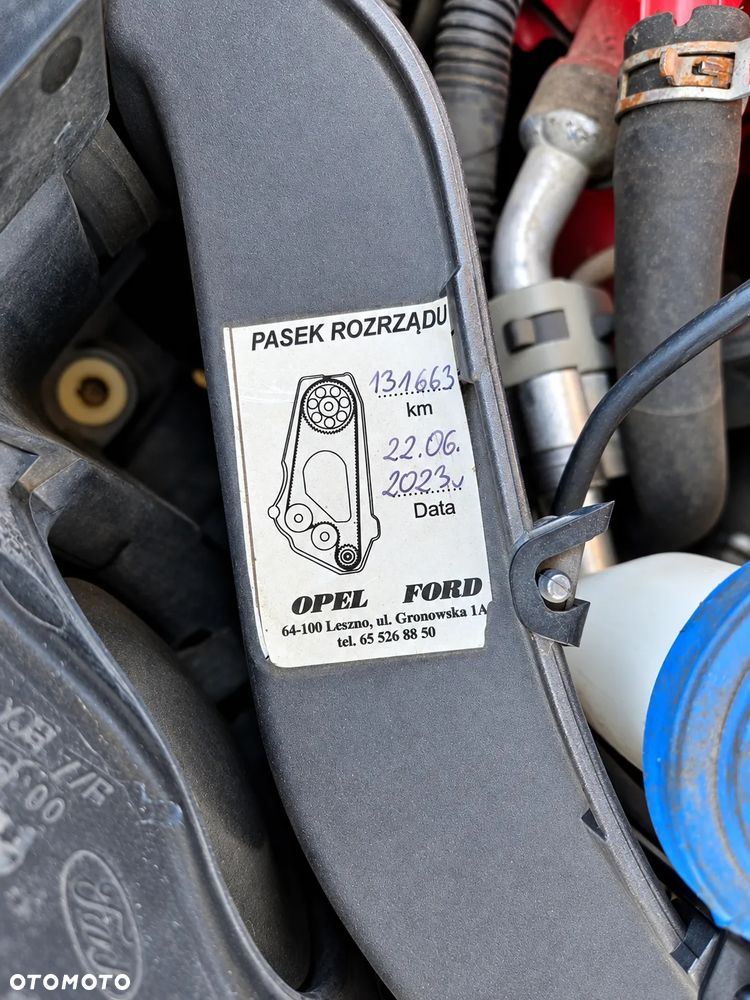 Ford Focus 1.0 EcoBoost STart-Stopp-System TITANIUM - 24