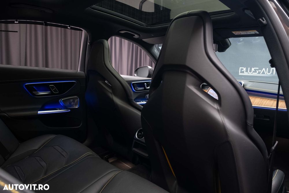 Mercedes-Benz C 63 AMG S E Performance AMG Speedshift MCT9G - 38