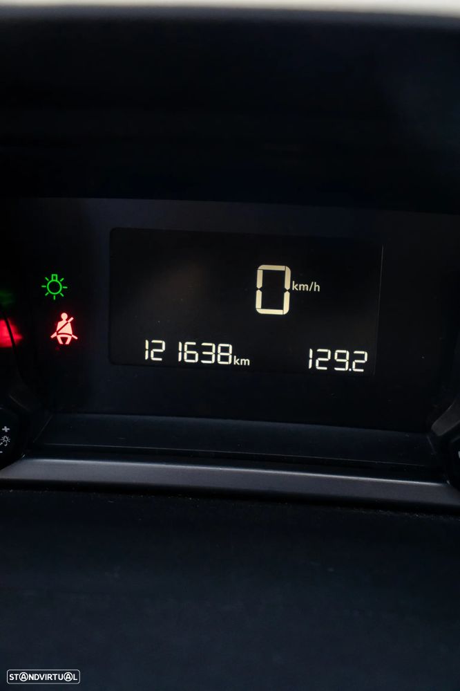 Peugeot 308 - 13