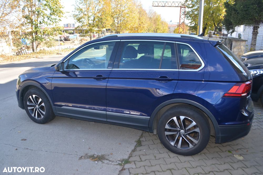 Volkswagen Tiguan 2.0 TDI 4Mot Comfortline - 3