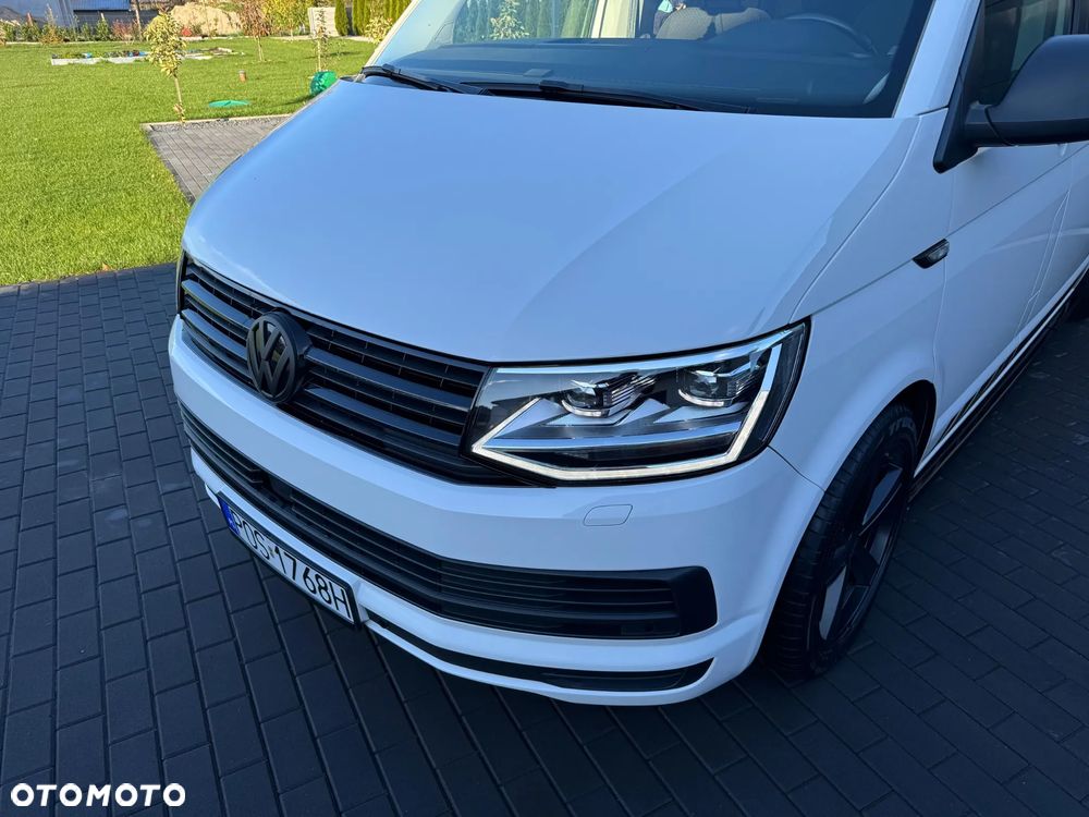 Volkswagen Multivan - 2