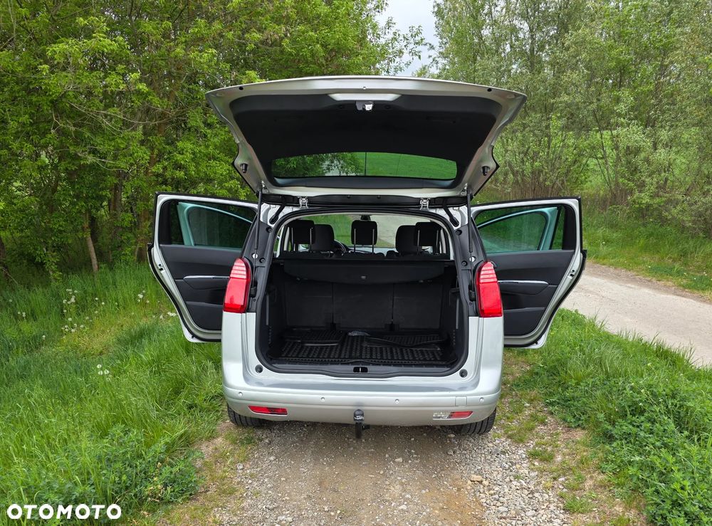 Peugeot 5008 2.0 HDi Active - 9