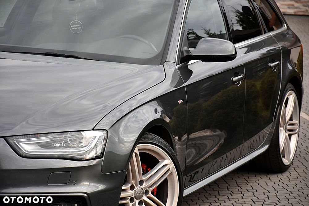 Audi A4 Avant 2.0 TDI DPF quattro S tronic S line Sportpaket - 10