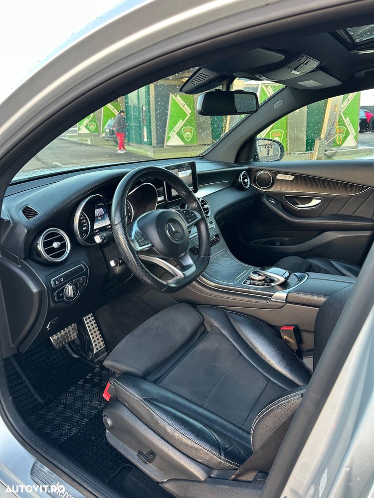 Mercedes-Benz GLC 220 d 4MATIC - 12