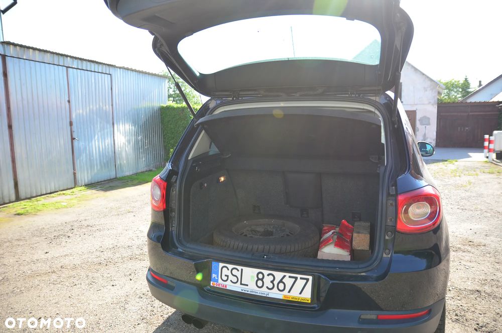 Volkswagen Tiguan - 6