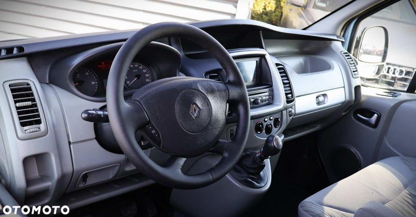 Nissan Primastar - 12