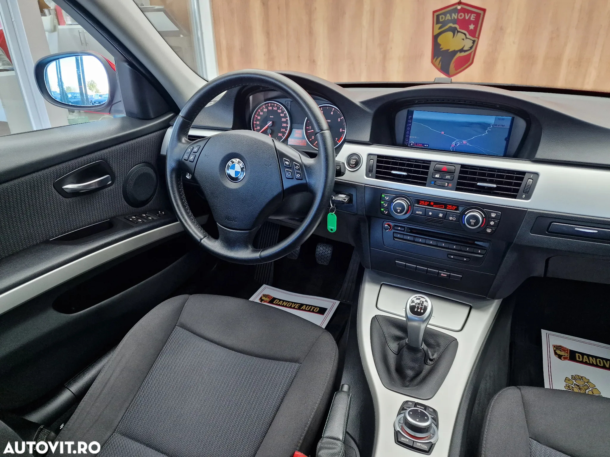 BMW Seria 3 316i - 17