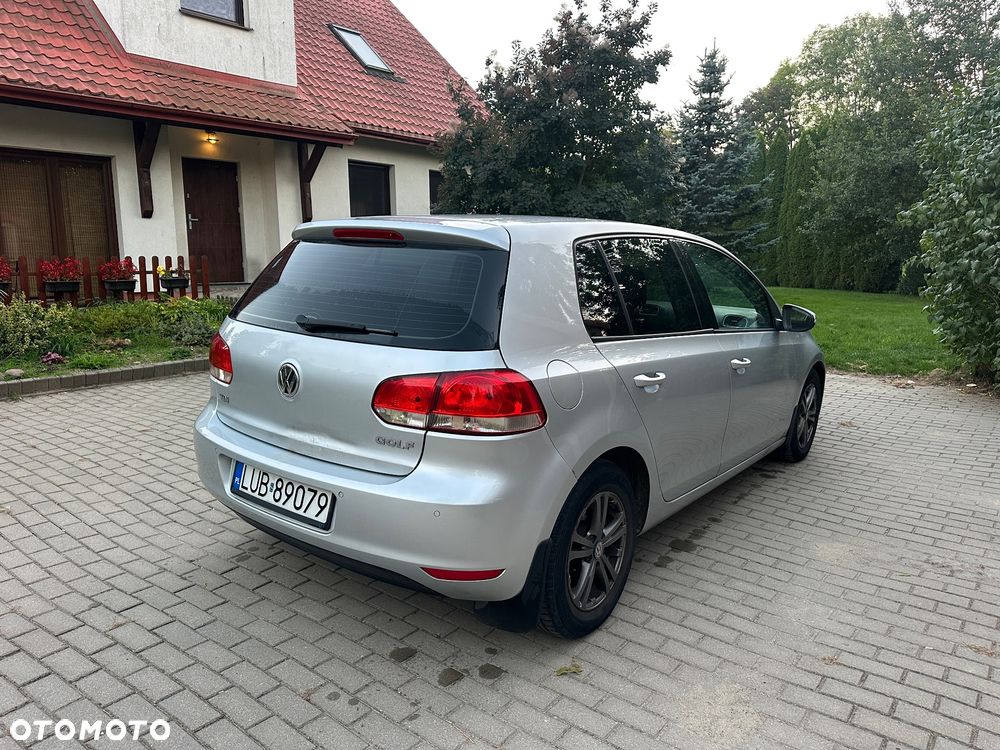 Volkswagen Golf 2009 photo 4