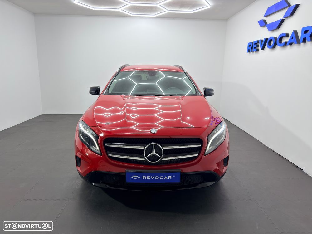 Mercedes-Benz GLA 180 d AMG Line - 4