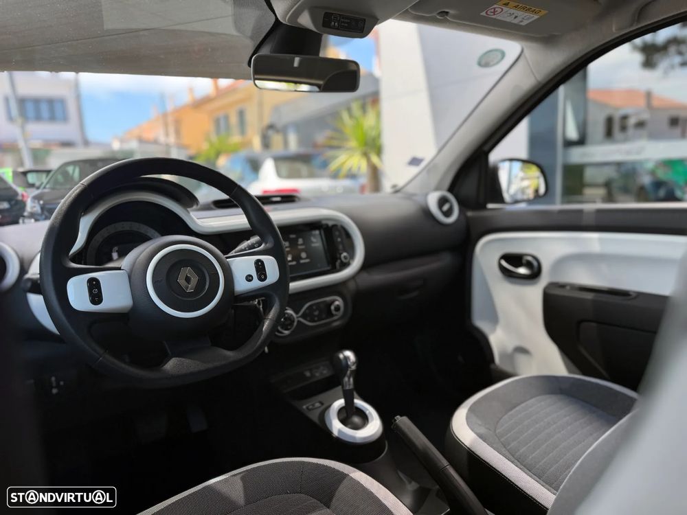 Renault Twingo E-Tech. 22 Techno - 12