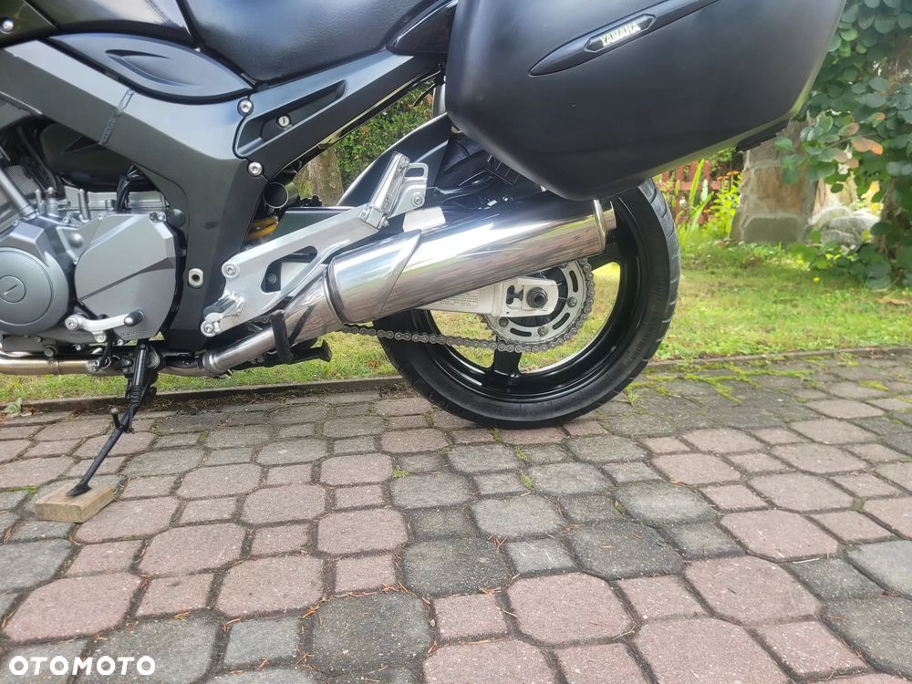 Yamaha TDM - 27