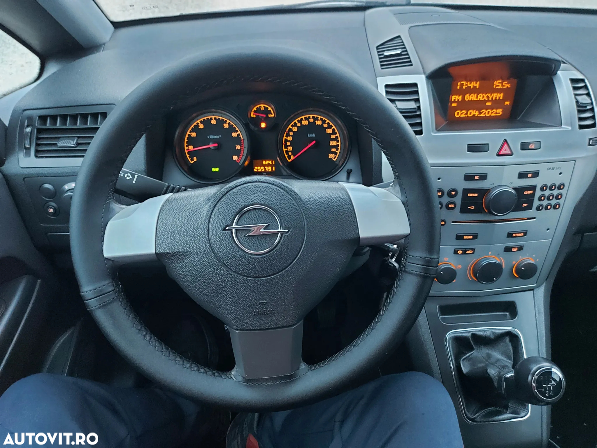 Opel Zafira - 11