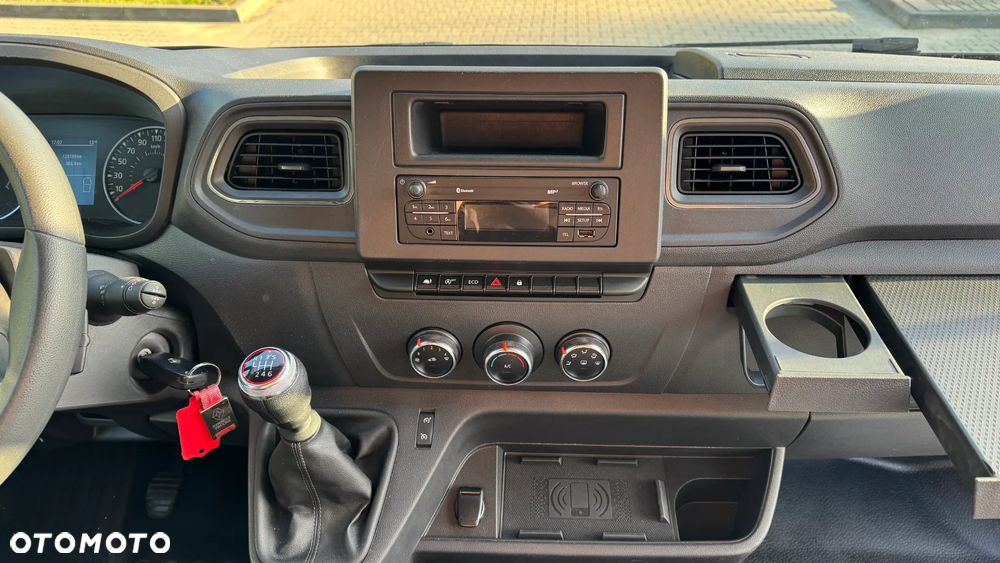 Renault Master L2H2 - 13