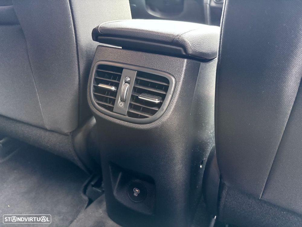 Kia XCeed 1.5 T-GDI Sport - 51