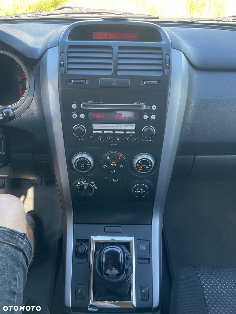 Suzuki Grand Vitara 1.9 DDiS Premium - 26