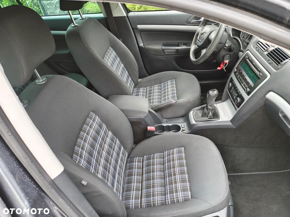 Skoda Octavia - 10
