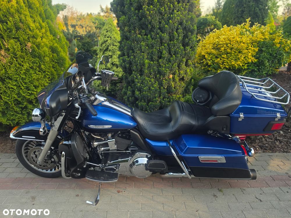Harley-Davidson Touring Electra Glide - 11