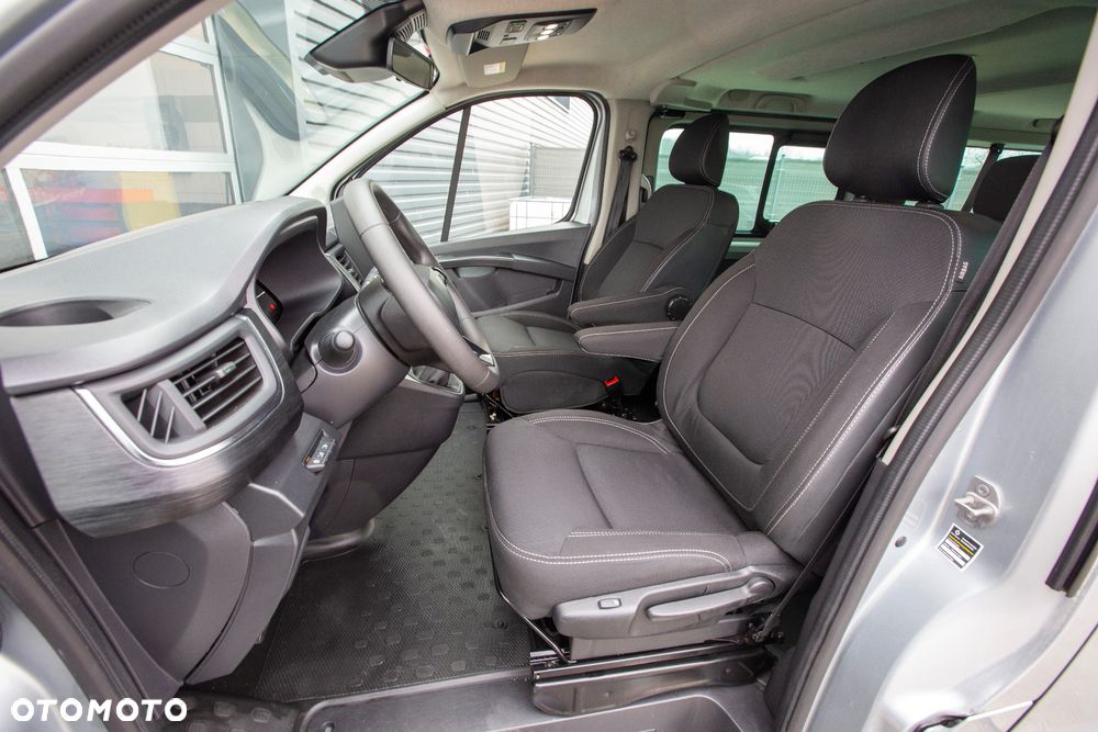 Renault Trafic - 11