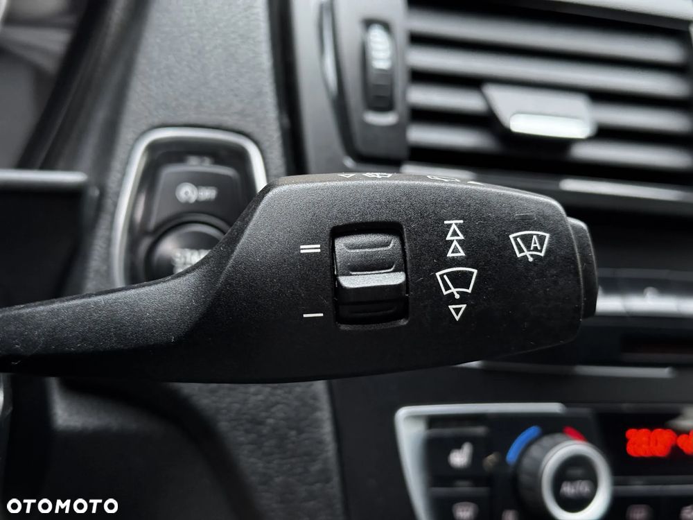 BMW Seria 1 118d DPF Edition Sport - 21