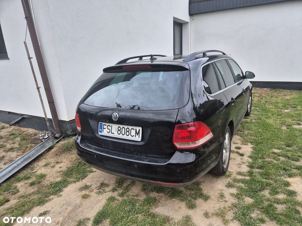 Volkswagen Golf - 2